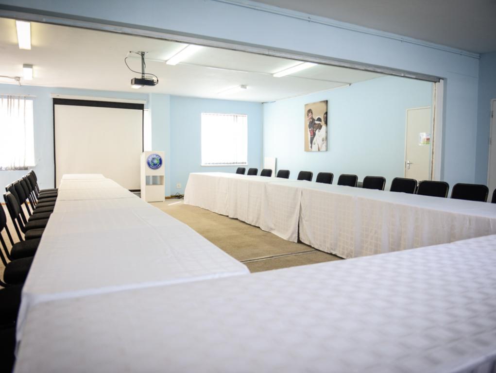 Hokahanya Inn & Conference Centre Maseru Dış mekan fotoğraf